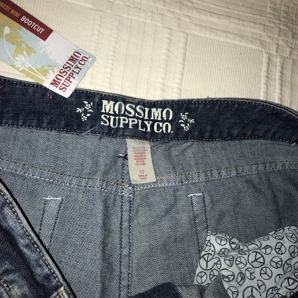 New! Mossimo Boot Cut Jeans - Picture 4 of 6